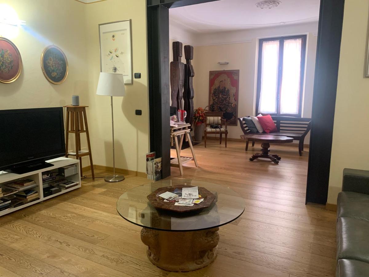 C-Rooms, Residenza Correggio パルマ エクステリア 写真